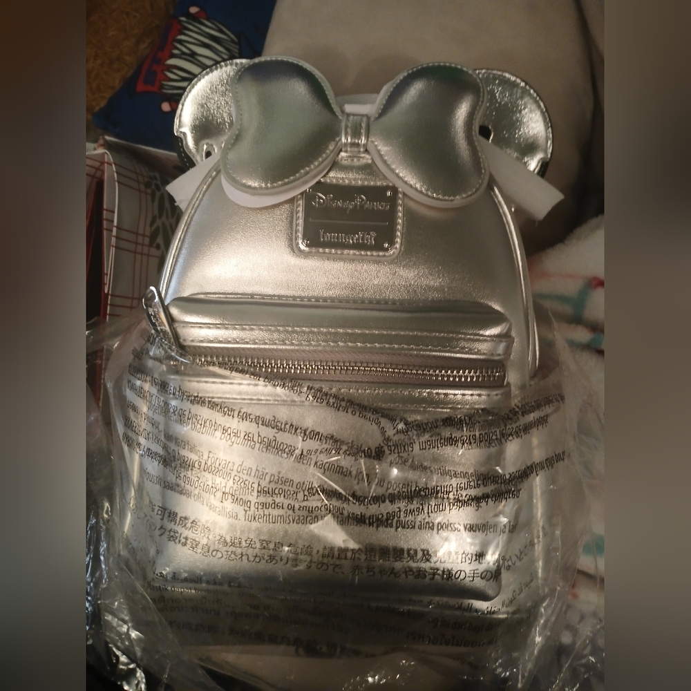 Loungefly Platinum 100 Minnie Backpack NWT